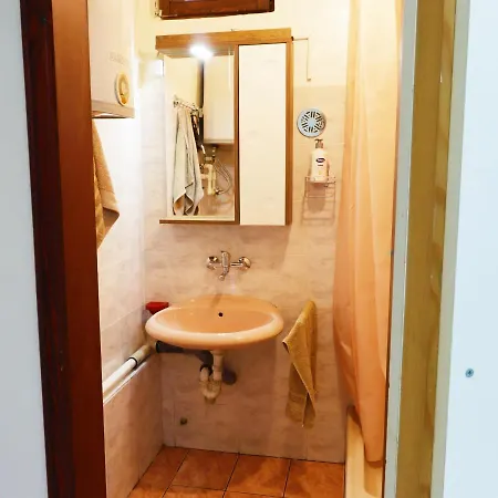 Studio + Lägenhet Vrbas